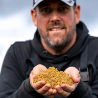 Mainline Bagga Mix Groundbait 1kg